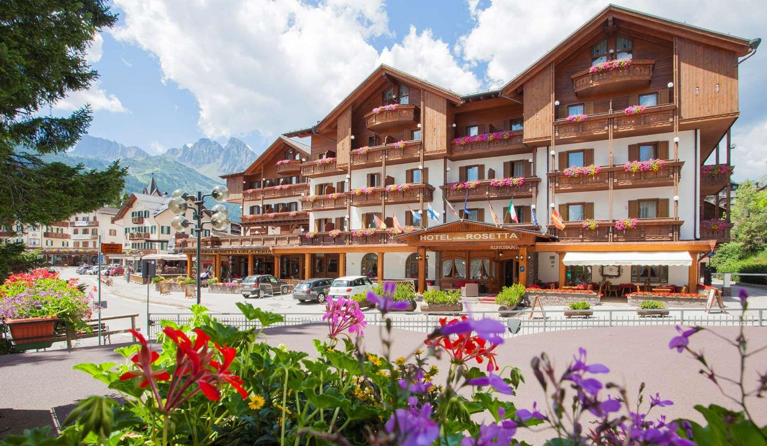 Hotel Cima Rosetta - BW Signature Collection San Martino Di Castrozza Exterior photo